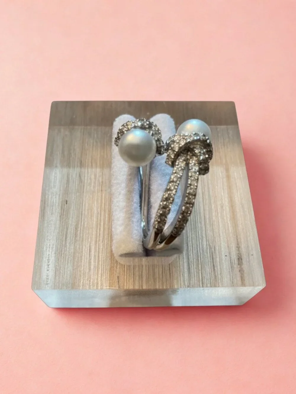 Unbranded this ring